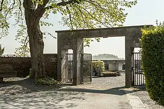 Toegang tot de begraafplaats