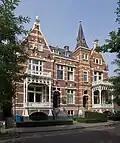 Herenhuis (dubbel) in neorenaissance (laat) stijl