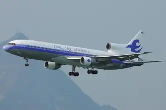 Een Lockheed L-1011 TriStar van Thai Sky Airlines