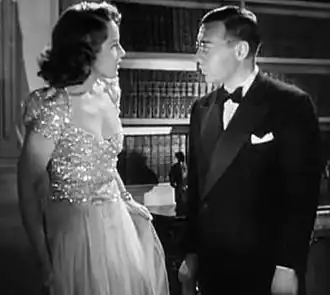 Peter Lorre als Mr. Moto met Jayne Regan in Thank You, Mr. Moto (1937)