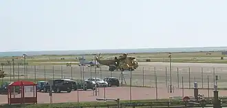 Een H-3 Sea King-reddingshelikopter op Anglesey Airport