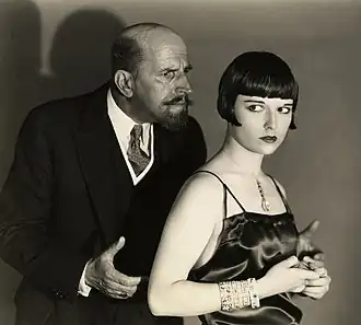 Gustav von Seyffertitz en Louise Brooks in The Canary Murder Case