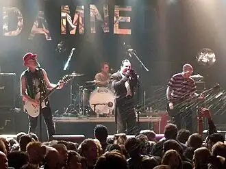 The Damned tijdens een optreden in 2008