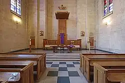 Interieur van Nederlandse Kerk in Londen (1950)