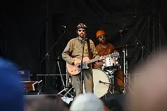 Eels tijdens een concert in 2006