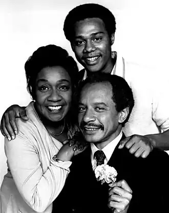 Publiciteitsfoto van Isabel Sanford, Sherman Hemsley en Mike Evans voor The Jeffersons