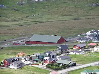 Trongisvágur, uitzicht op de sporthal