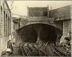 De tunnelmond bij het depot in 1906
