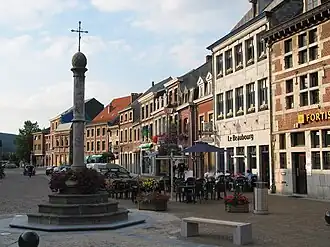 Centrum met perroen