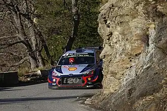 Opnieuw bleef Neuville niet buiten de problemen in Monte Carlo, maar hij redde nog een vijfde plaats