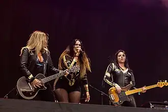 Thundermother tijdens een liveoptreden (2022)