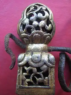 Afgewerkte vergulde ijzerzegel