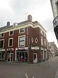 Winkel-woonhuis