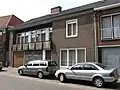 Woning naar ontwerp van Deryckere