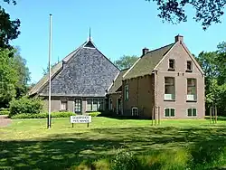 Dorpshuis Yn 'e Mande (2011)