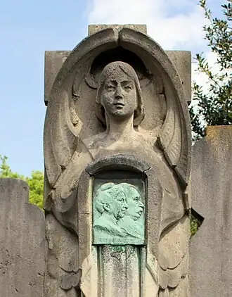 Detail van het grafmonument van de familie Bourgonjon-Roeland (1925)