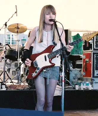 Zangeres Tina Weymouth in 1986