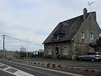 Gemeentehuis (in Tirepied)