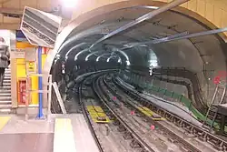 De tunnel richting Sol