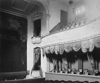 Interieur van het theater in 1890, het jaar van oplevering