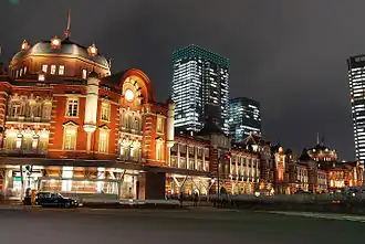 Station Tokio, Marunouchi-zijde