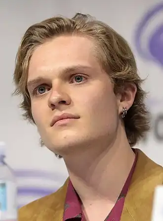 Tom Glynn-Carney bij de WonderCon in 2019.