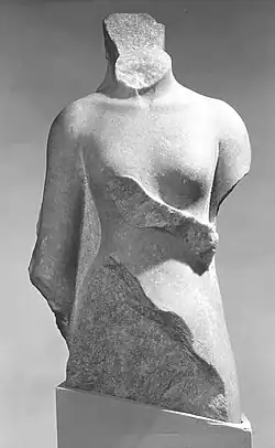 Beeld van kwartsiet van Maketaton Brooklyn Museum