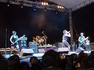 Total Chaos live in Mexico in 2007.