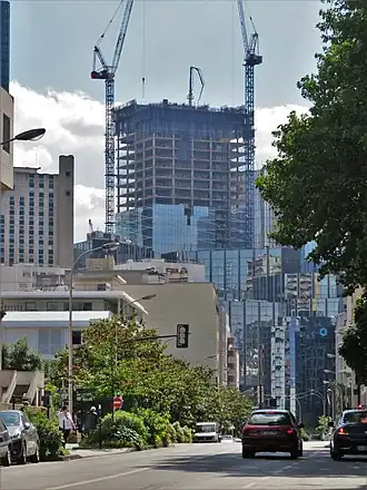 Tour Saint-Gobain in aanbouw (2018)