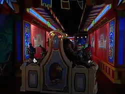 In de jaren 00 kwamen er interactieve darkrides, waarbij gebruik werd gemaakt van 3D-schermen i.p.v. fysieke doelen.