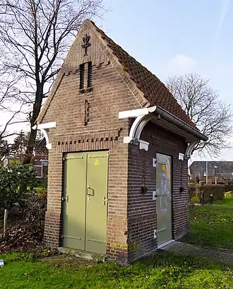 Transformatorhuisje aan de Hoofdstraat in Buinen (anno 2012)