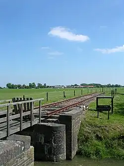 Het overblijfsel en monument van trambaan Schagen - Wognum