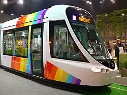 Exterieur van de tram.