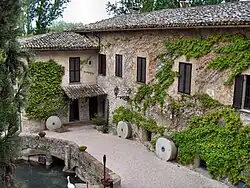 Ingang van de Fonti del Clitunno