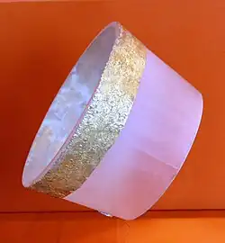 Decoratie van drinkhoorn