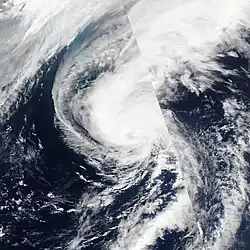 Foto of weerkaart van orkaan