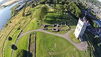 Vesting met ruïne Sint-Michaëlskerk