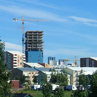 De toren in aanbouw (augustus 2017)
