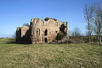 Twizell Castle vanuit het noordwesten