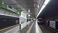 De U4 bij Schwedenplatz