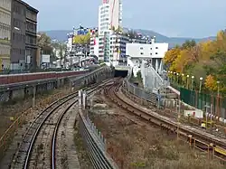 De sporen ten noorden van het station.