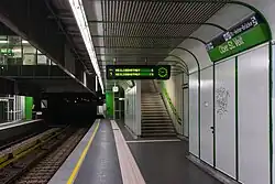 Het perron aan de kant van de Preindlsteg.