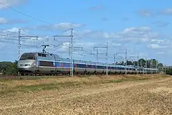 TGV bij Dangé-Saint-Romain