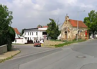 Straat in Holyně, wijk in Praag-Slivenec.