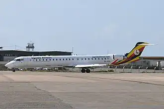 CRJ900 van Uganda Airlines