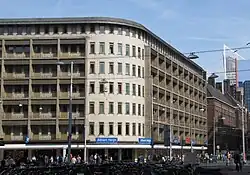 Uitbreiding Ministerie van Defensie op de hoek van het Spui en de Kalvermarkt, 1956, gesloopt in 2013 (2010)