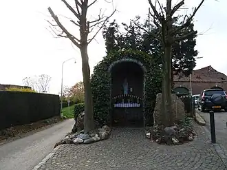 OLV van Lourdes aan kruising Genzonweg-Genzon