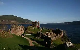 Urquhart Castle aan Loch Ness