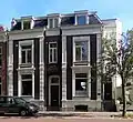 Twee woonhuizen in een geheel gebouwd