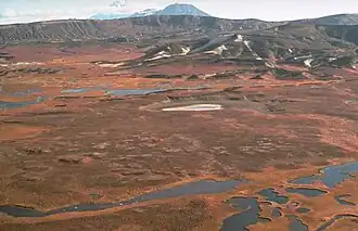 Caldera's van de Gejzernaja en de Oezon